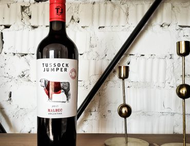 Tussock Jumper Malbec 2017 красное сухое обзор и дегустация