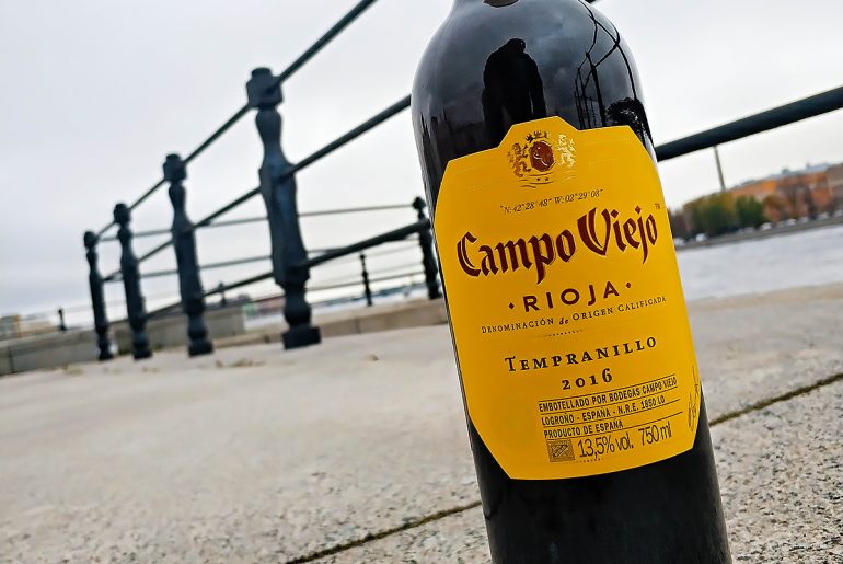 совместный обзор популярной Риохи Campo Viejo Tempranillo 2016