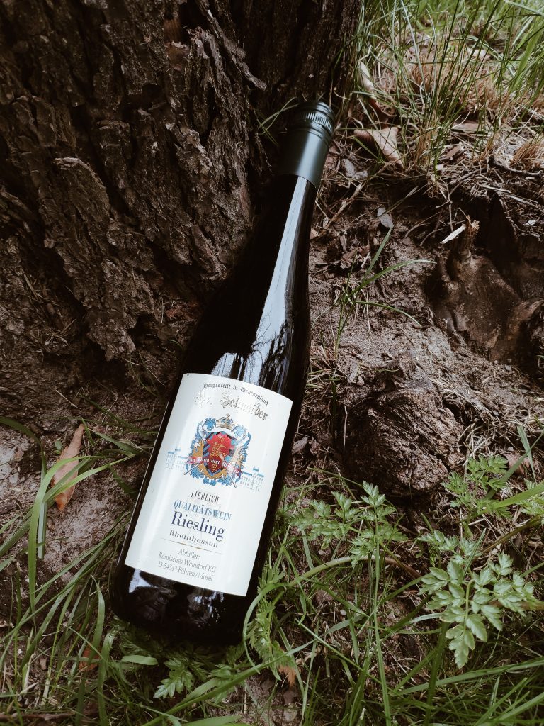 Обзор Dr. Schnaider Riesling Lieblich белое сладкое